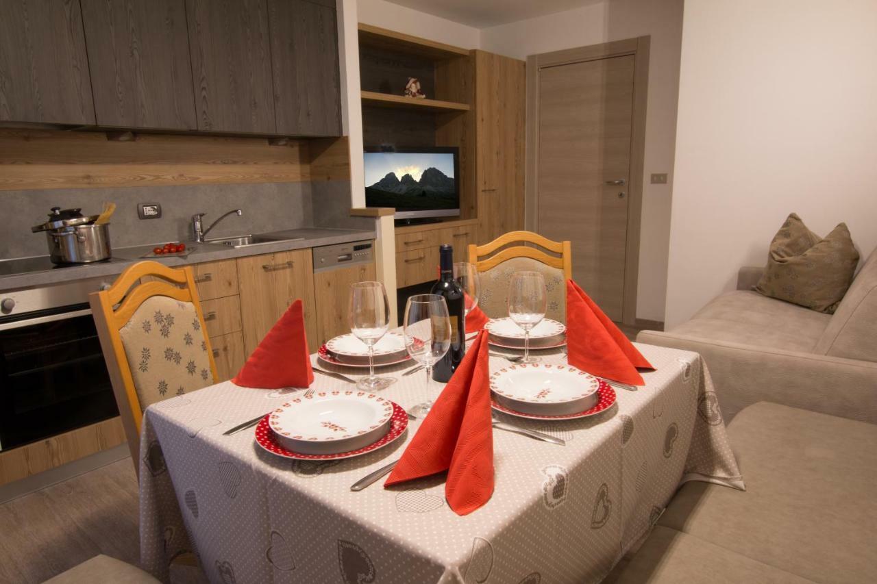 Residence Villa Artic Campitello di Fassa Exteriör bild